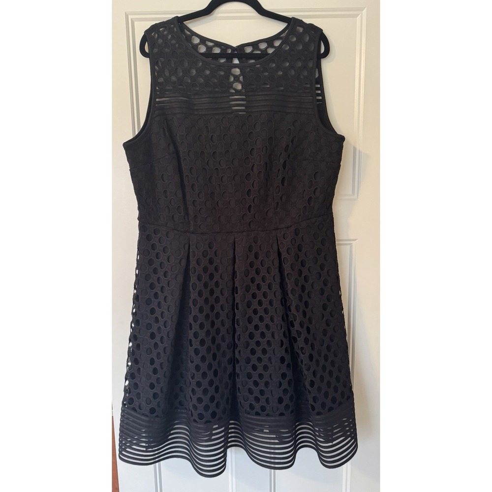 Lane Bryant Sleeveless Fit-n-Flare Little Black Dress LBD Women's PLUS Sz 18